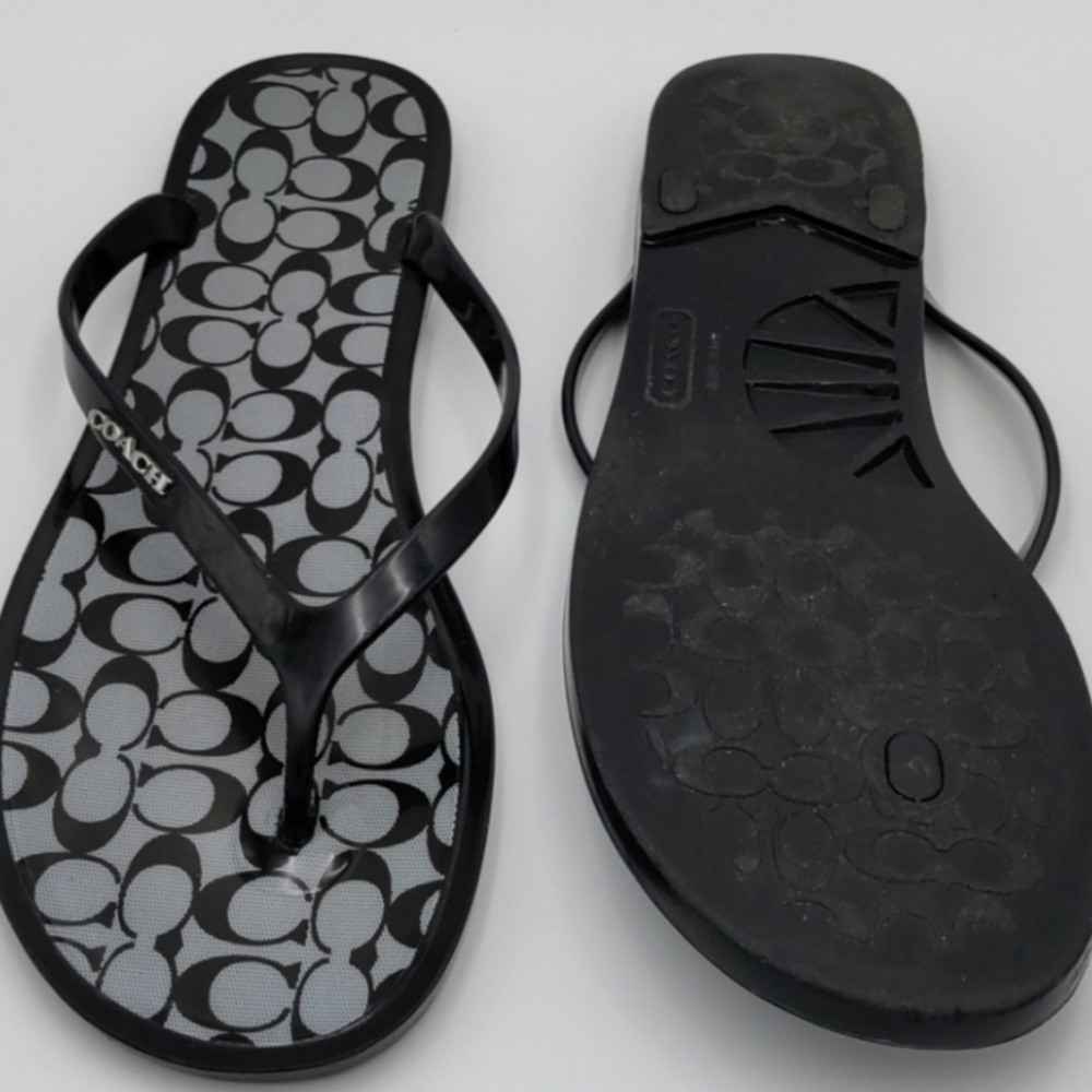Coach luxury flawless flats